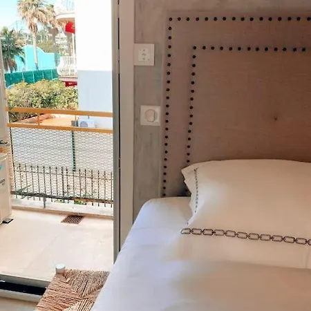Apartman 2 Bedroom In Near The Cannes