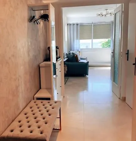 2 Bedroom In Near The Apartament Cannes